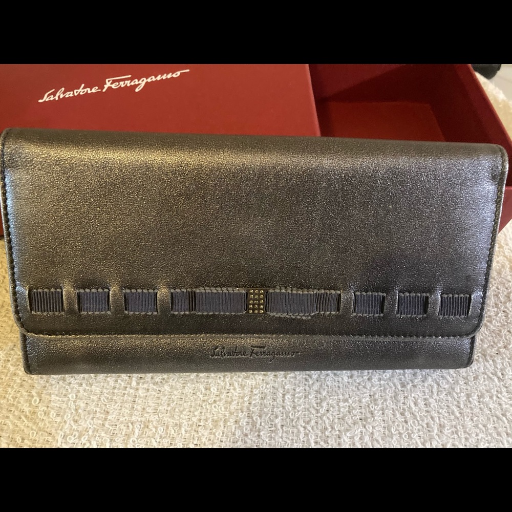 Salvatore Ferragamo Authentic Wallet